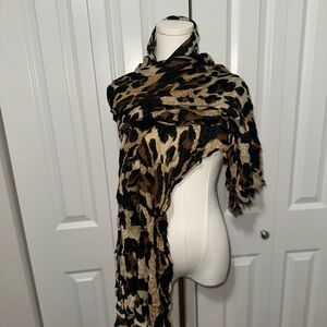 Leopard Print Wrap - Black and Tan
